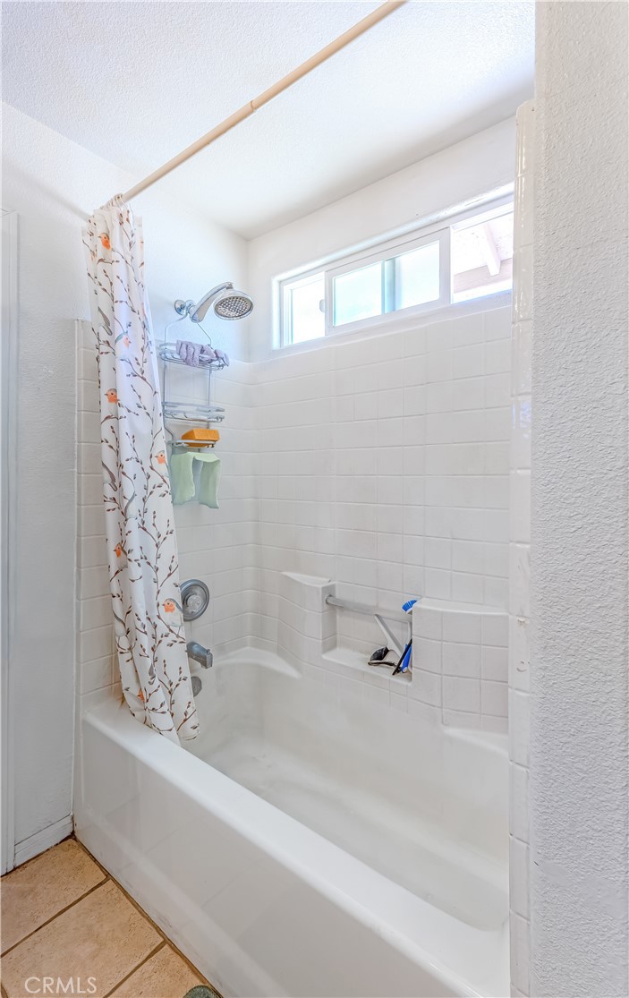 9009 Piedra Avenue Property Photo 14