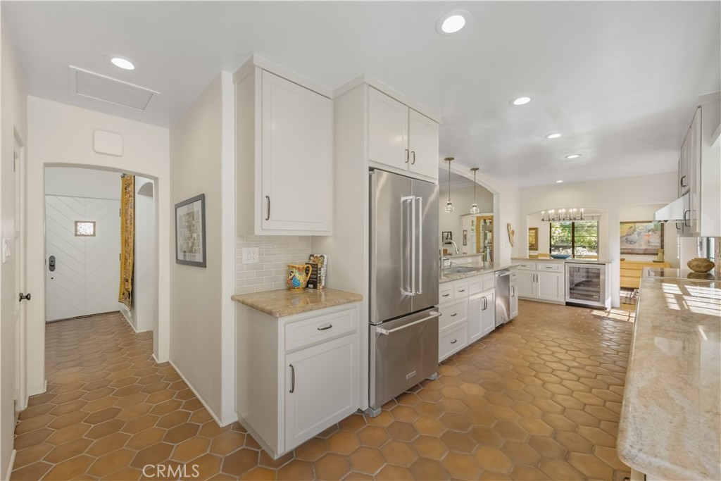 1190 Berkeley Avenue Property Photo 11
