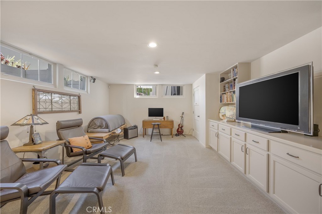 1190 Berkeley Avenue Property Photo 19