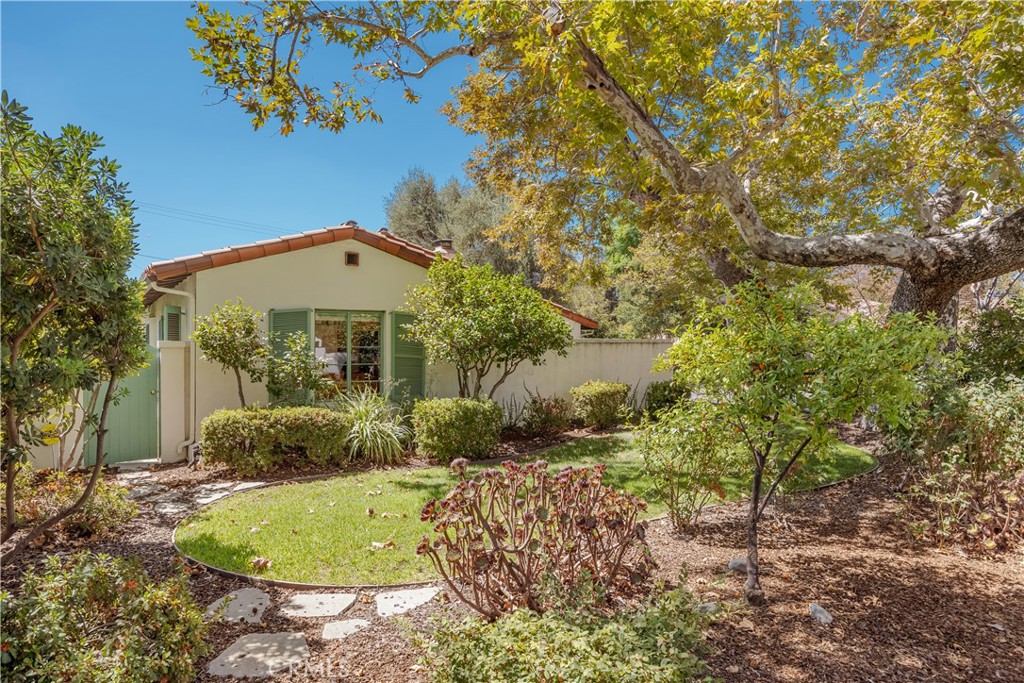 1190 Berkeley Avenue Property Photo 44