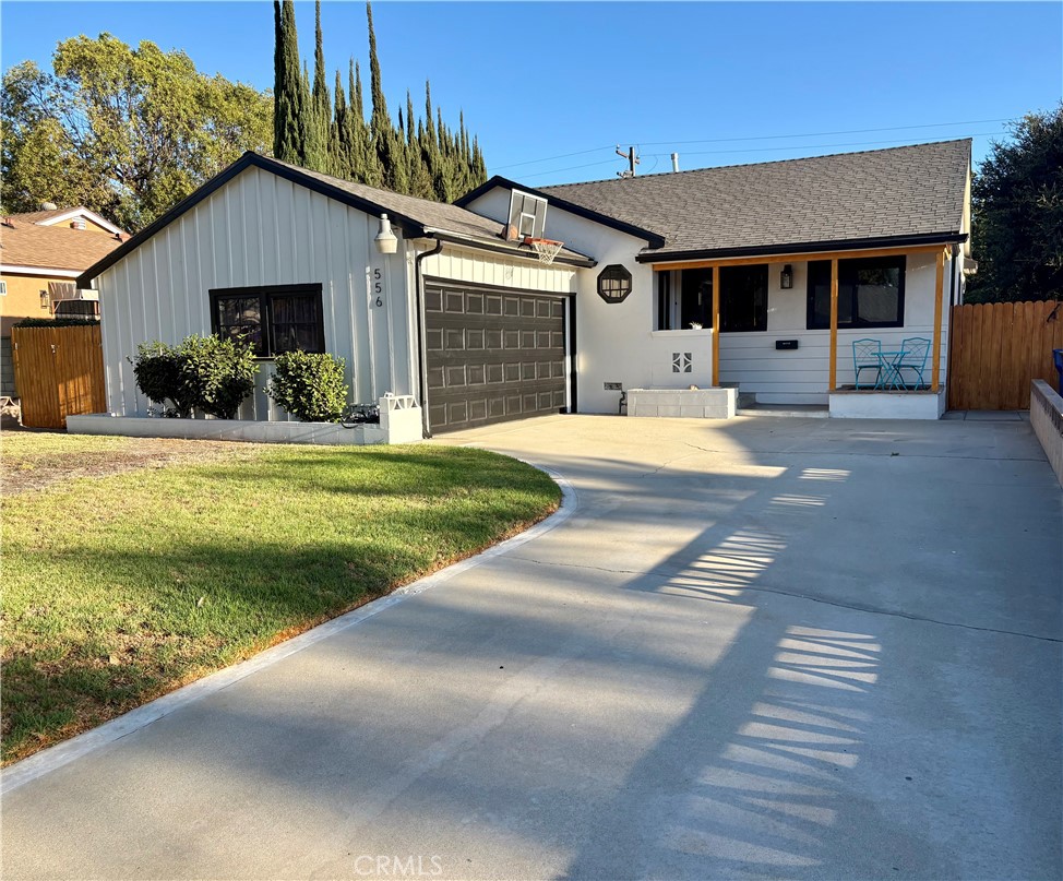 556 E. El Morado Court Property Photo 1