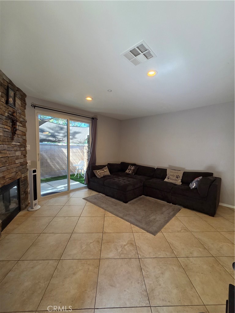 8692 9th 3 Property Photo 3
