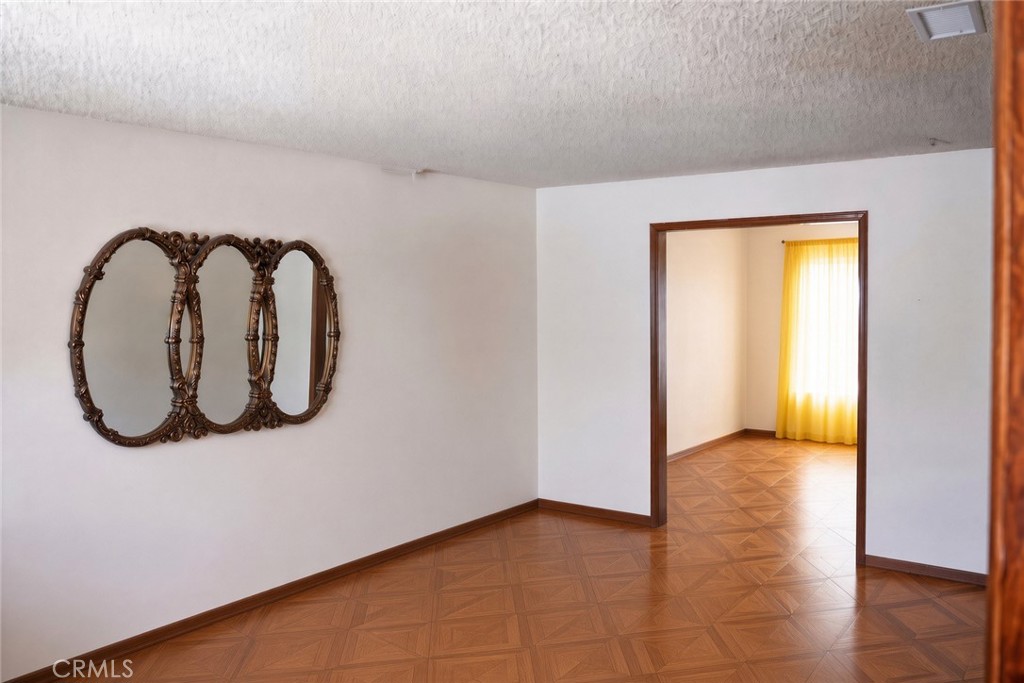 1575 Arizona Property Photo 2
