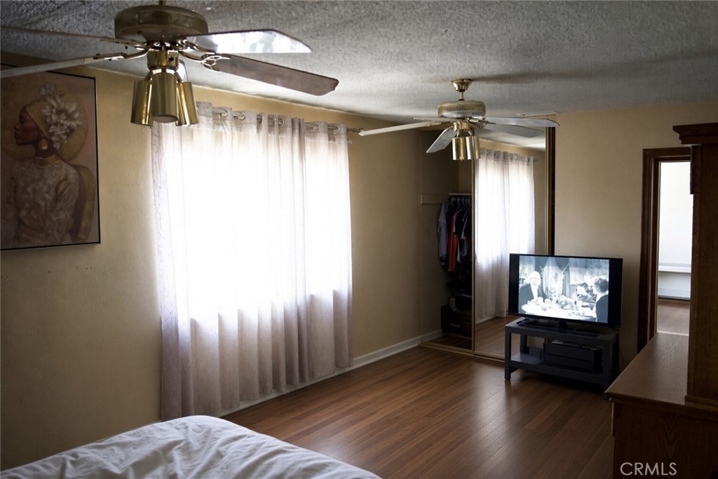 1575 Arizona Property Photo 7