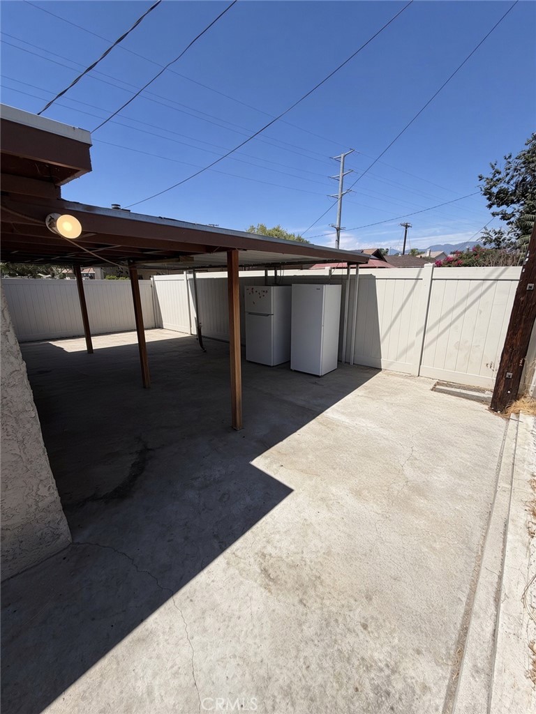 1575 Arizona Property Photo 10