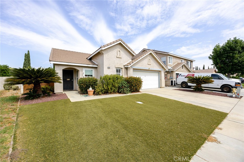 15332 Bolero Property Photo 3