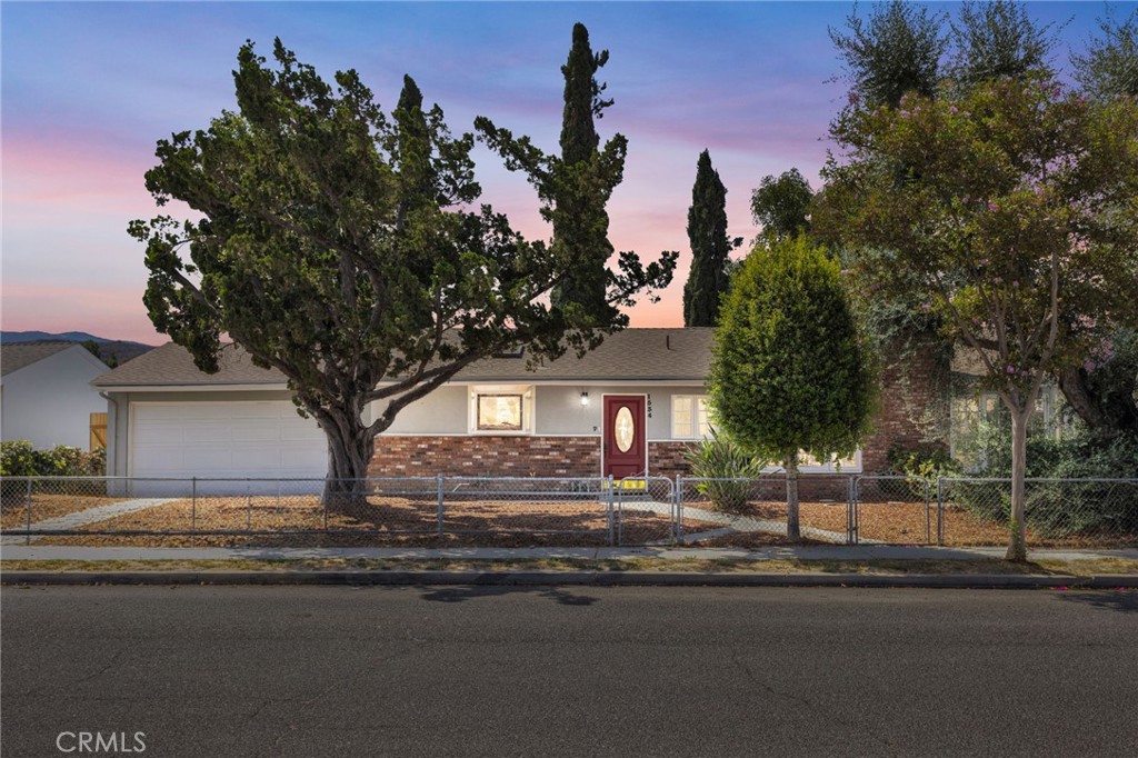 1534 Wallace Street Property Photo 1