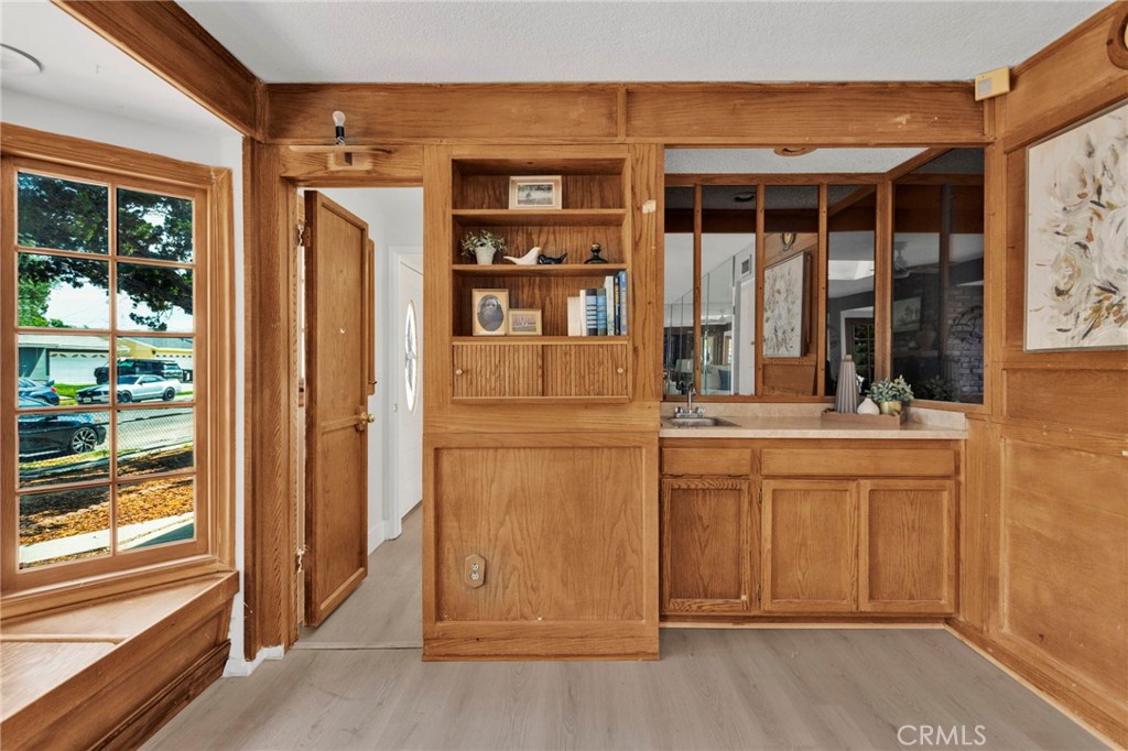 1534 Wallace Street Property Photo 30