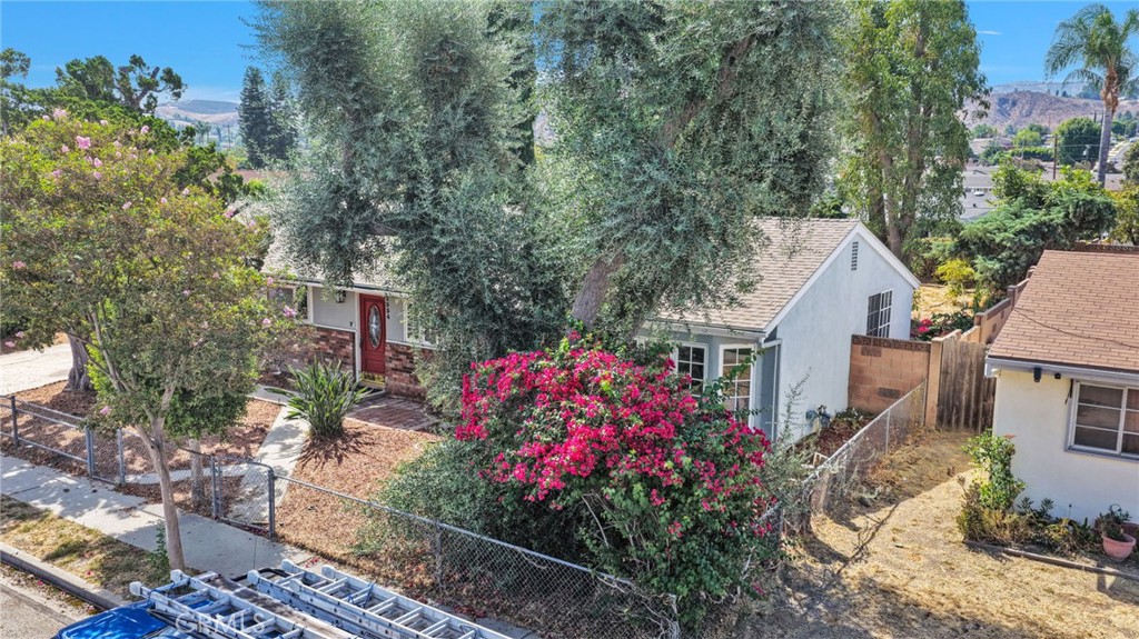 1534 Wallace Street Property Photo 68