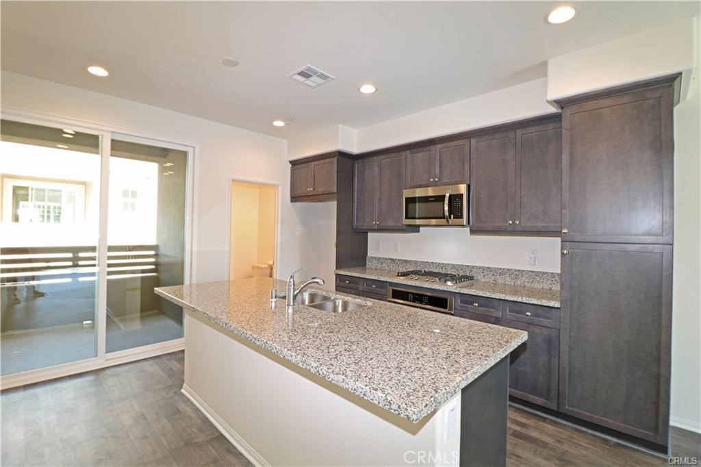 12182 Diamond Dust Property Photo 4