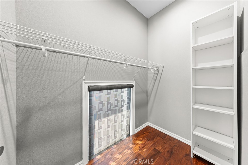 519 W Newby F Property Photo 25