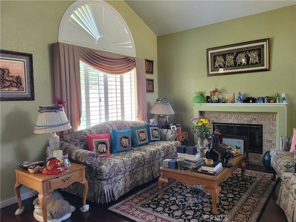 7814 Aberdeen Lane Property Photo 3