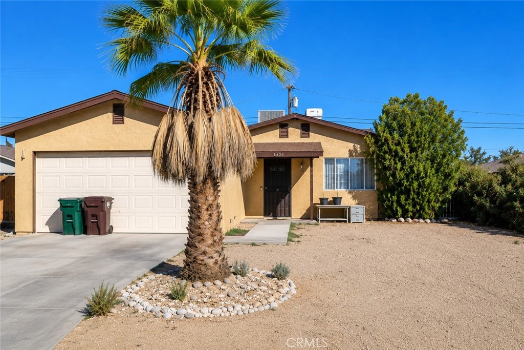 5620 Cahuilla Property Photo 1
