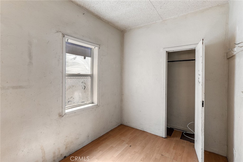 409 W L Property Photo 12
