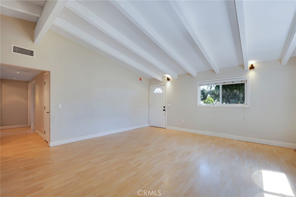 19079 E Linfield Property Photo 8