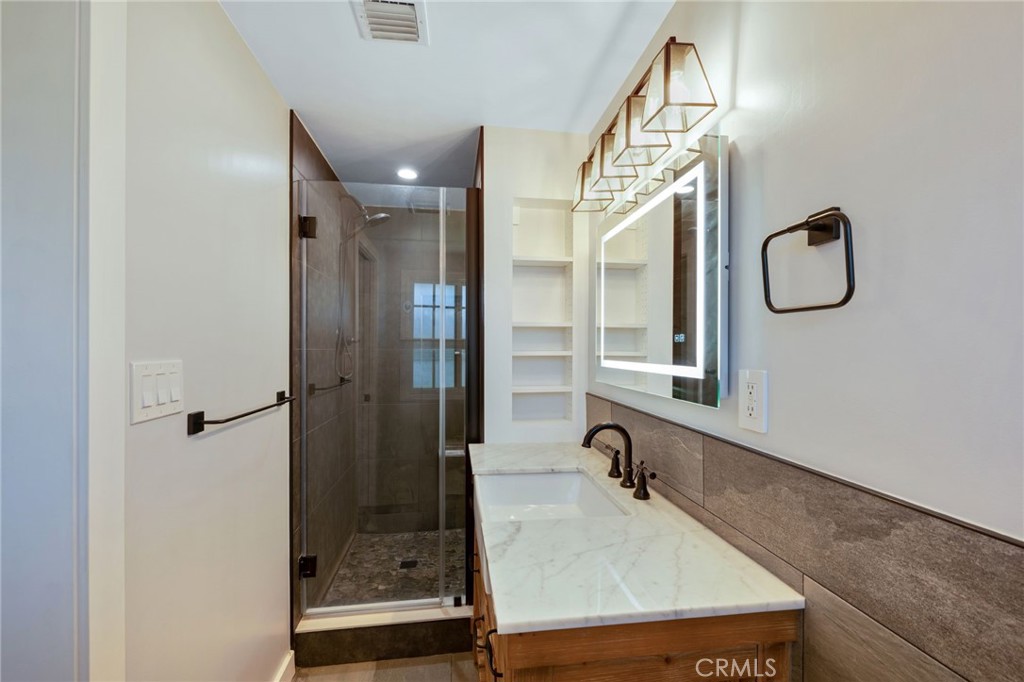 19079 E Linfield Property Photo 23
