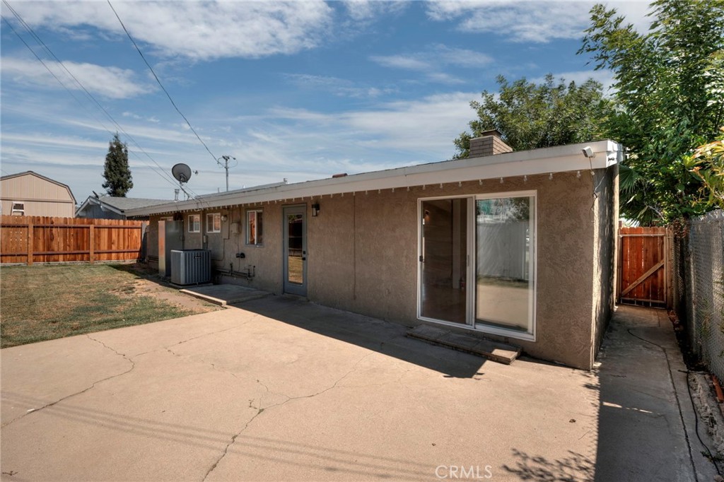 19079 E Linfield Property Photo 29