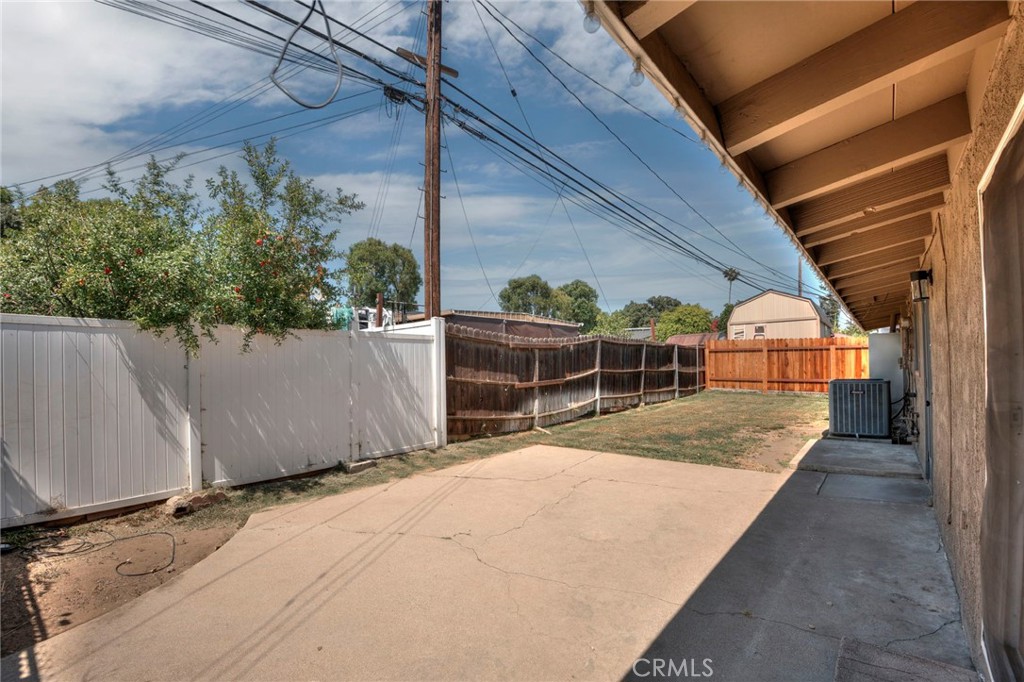 19079 E Linfield Property Photo 31