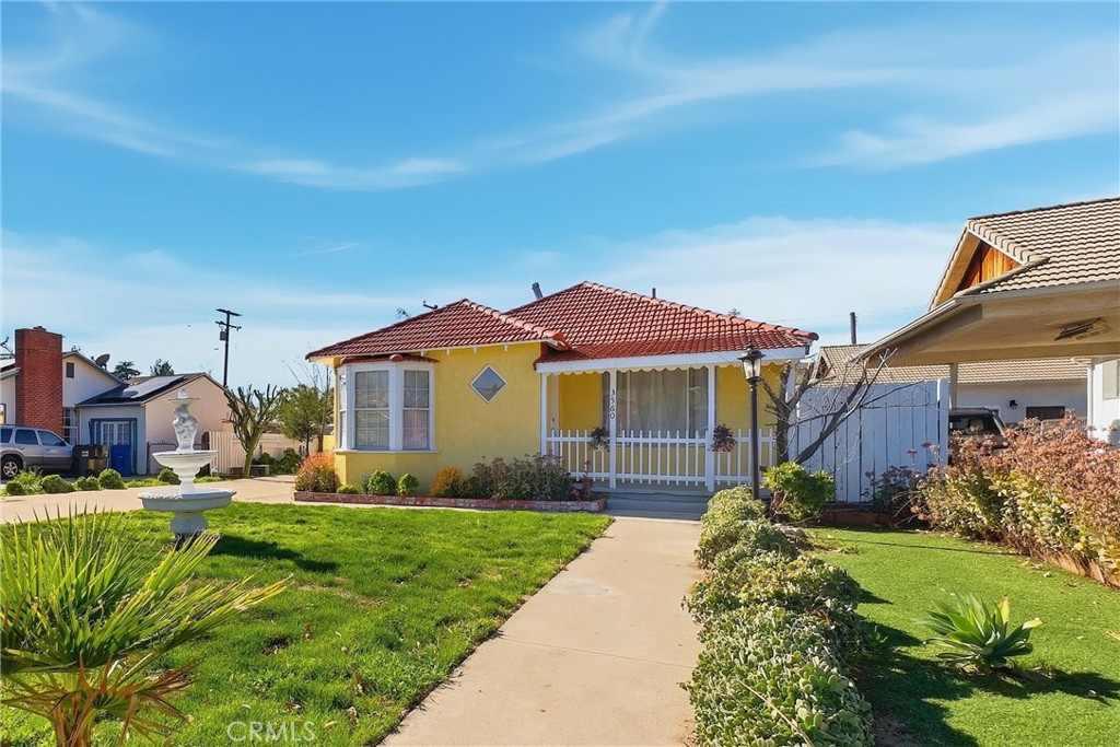 3560 N Mayfield Property Photo 1