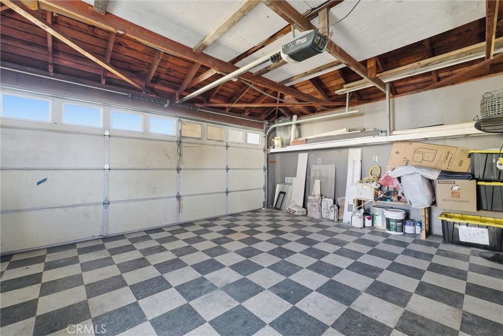 3560 N Mayfield Property Photo 27