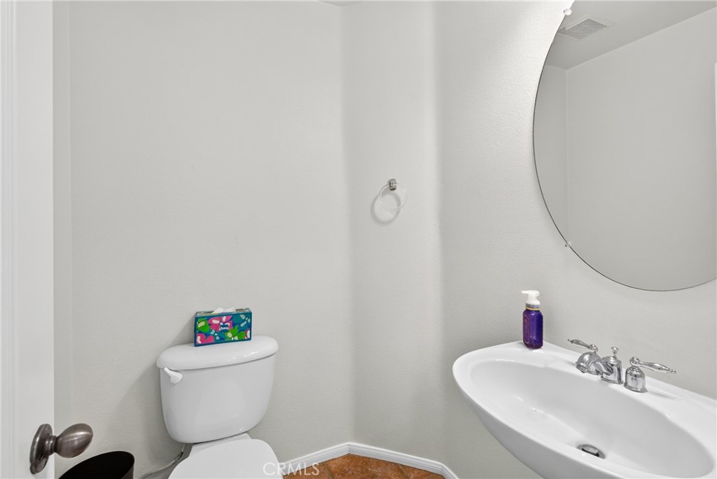1205 Strand Property Photo 10