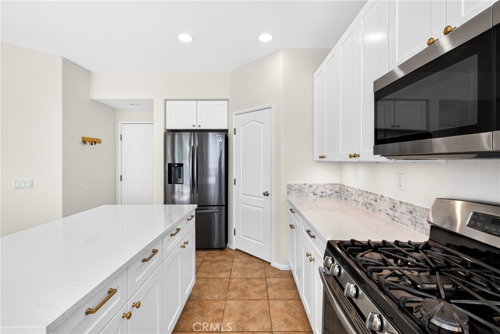 1205 Strand Property Photo 18
