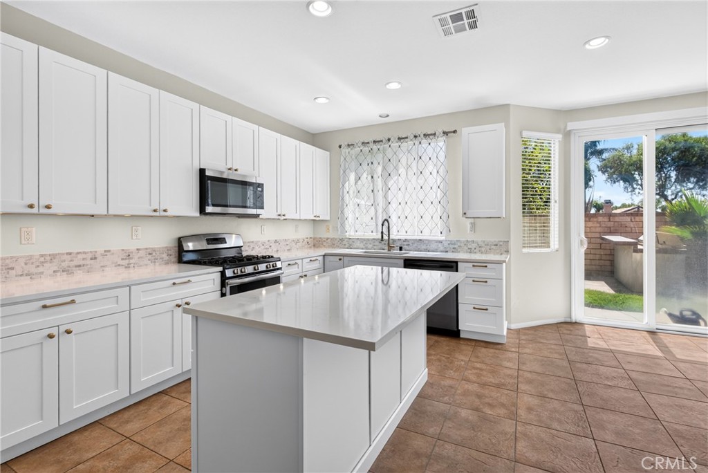 1205 Strand Property Photo 22