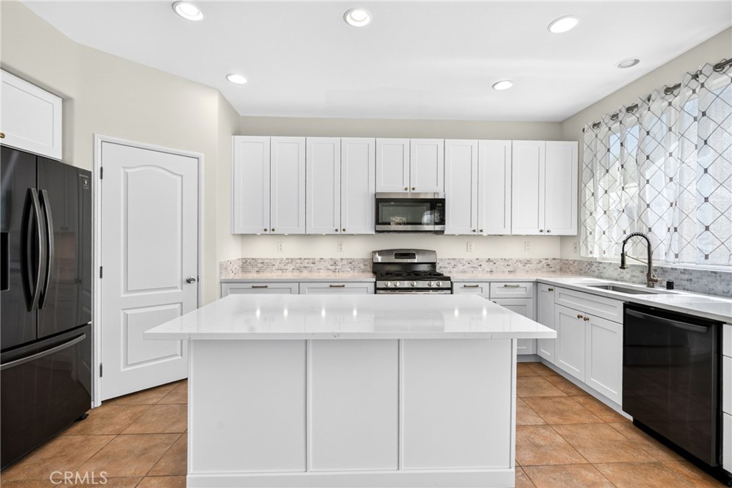 1205 Strand Property Photo 24
