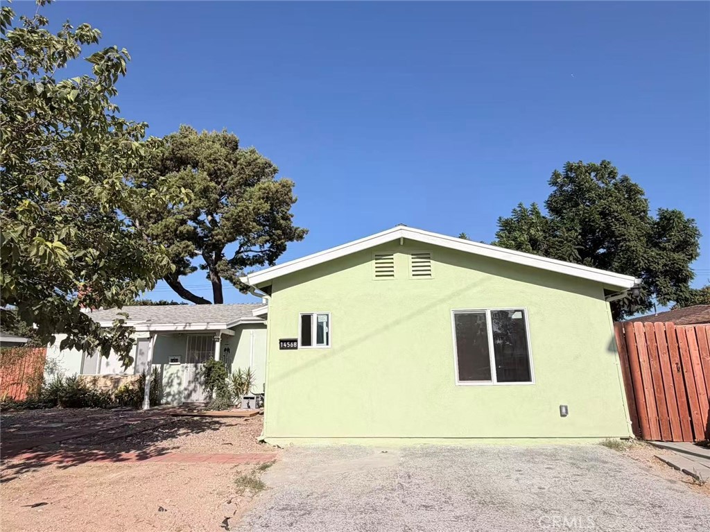 1456 B Greer Avenue Property Photo 1