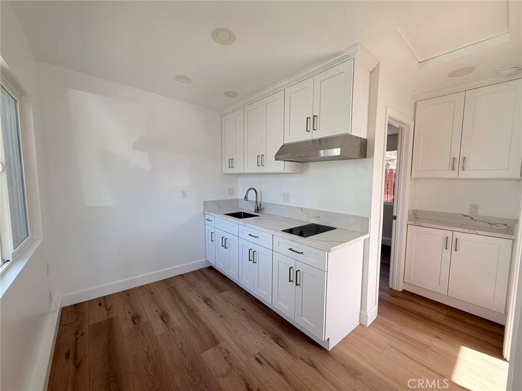 1456 B Greer Avenue Property Photo 3