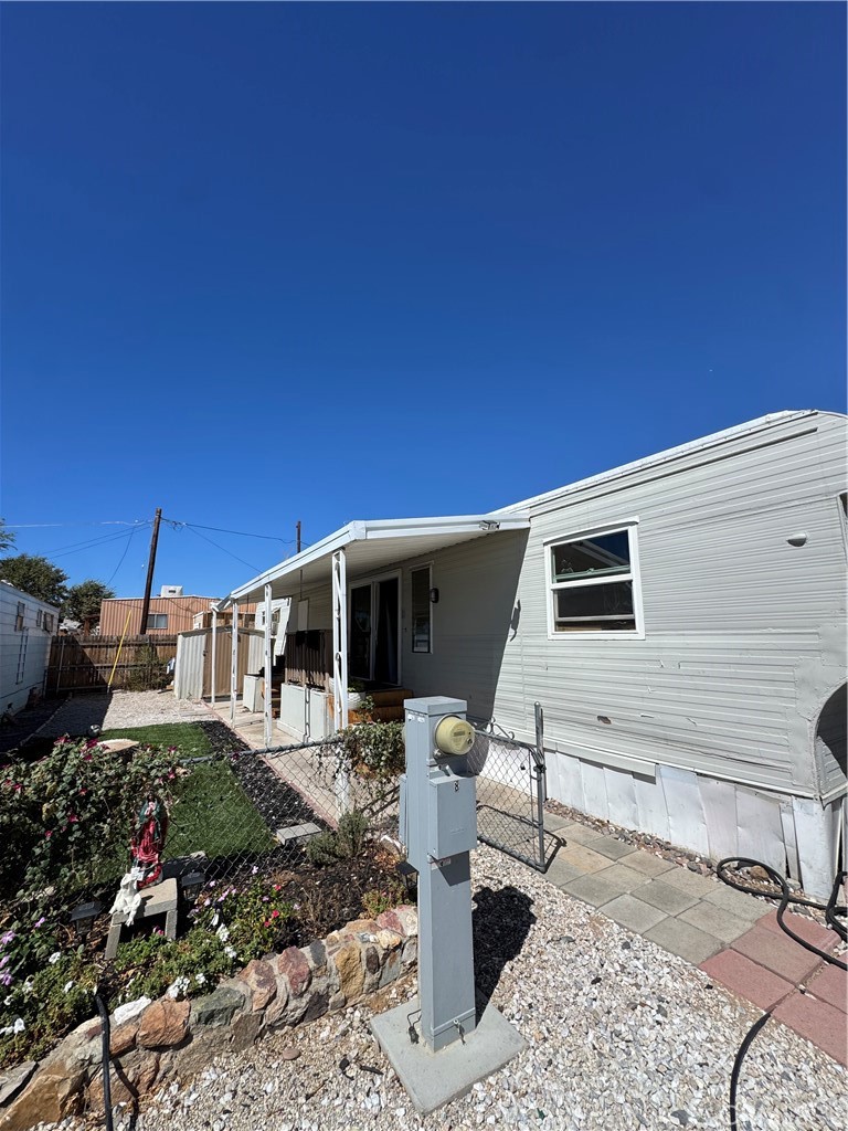 22325 Us Hwy 18 Property Photo 2