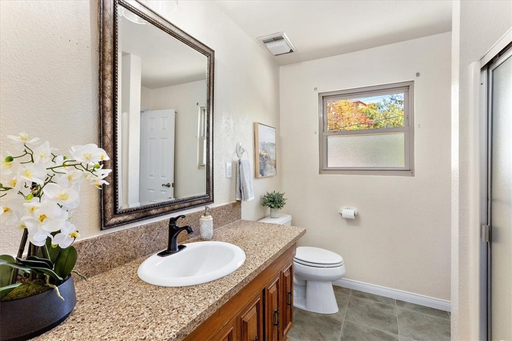 20949 Ambushers Street Property Photo 23