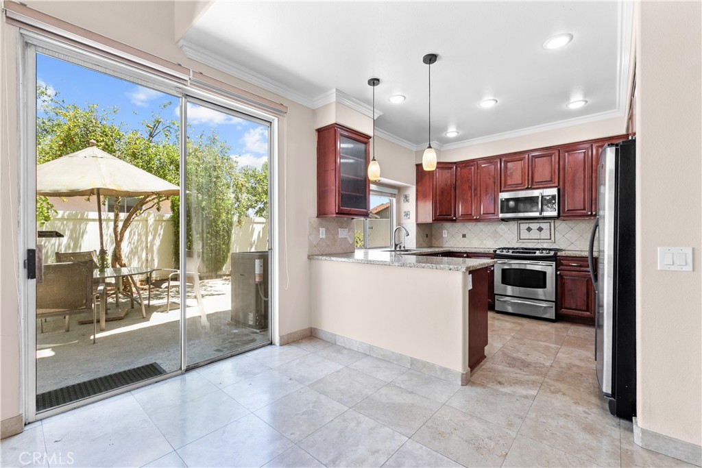 2184 Rancho Hills Property Photo 13