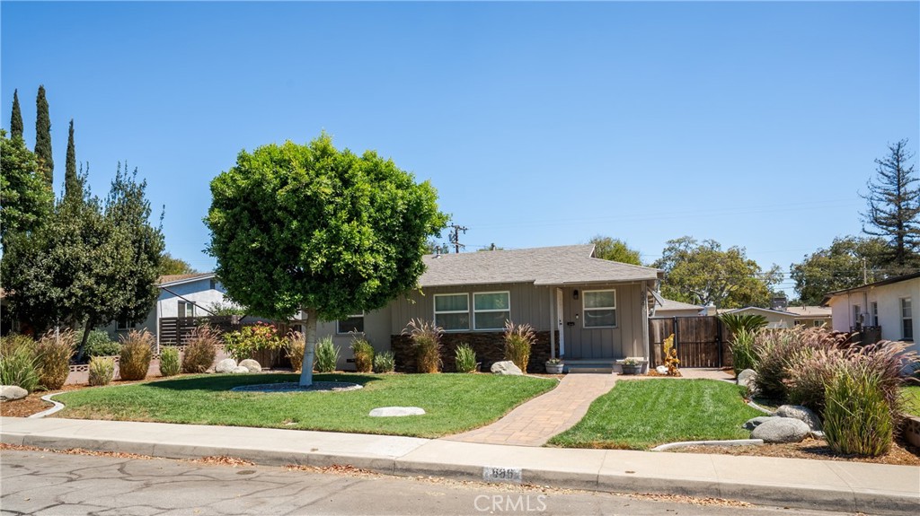 686 N Ukiah Way Property Photo 1