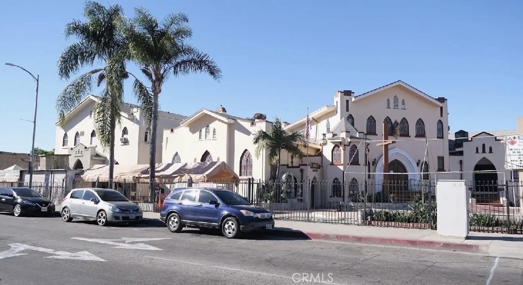 6401 Rugby Property Photo 2