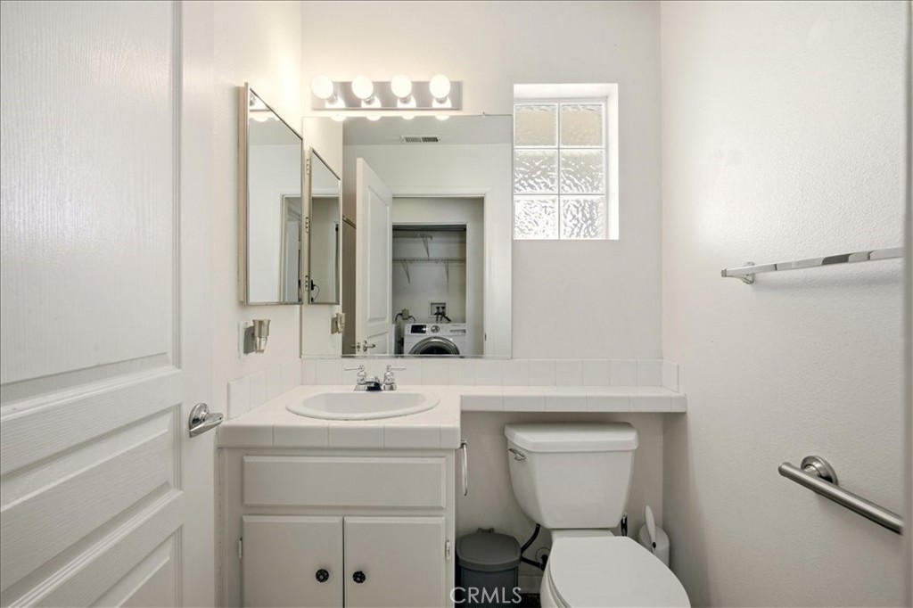 19146 Oak Property Photo 30