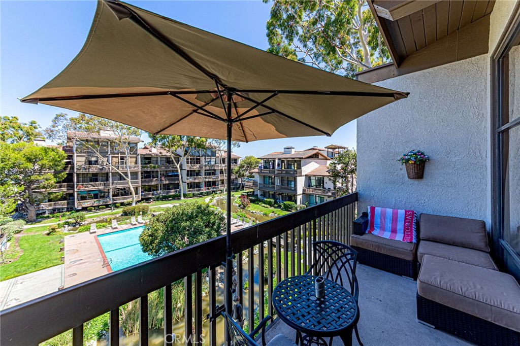 6315 Marina Pacifica Drive S Property Photo 21