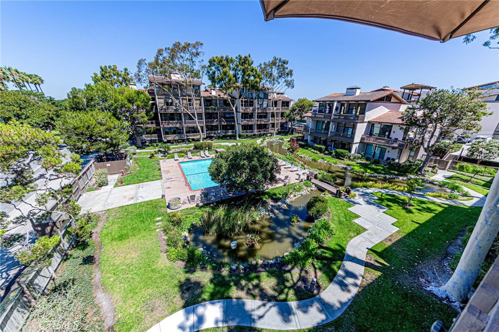 6315 Marina Pacifica Drive S Property Photo 22