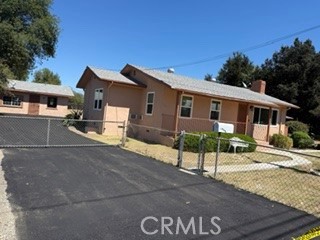 541 E Merced Property Photo 1