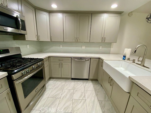 4150 Schaefer Avenue 31 Property Photo 9