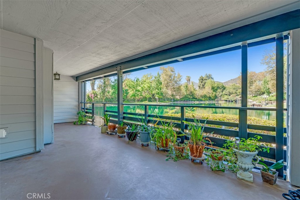 1005 Lakeview Property Photo 14