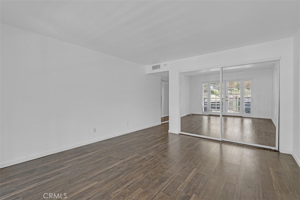 1005 Lakeview Property Photo 36