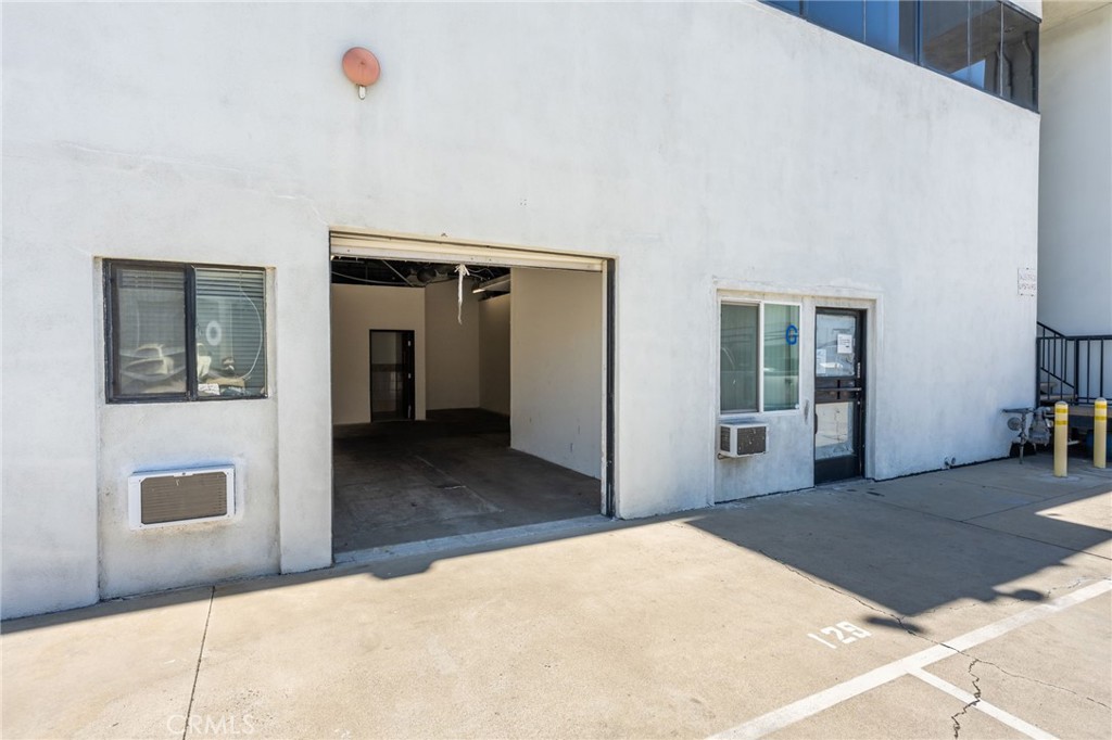 129 S 8th Property Photo 21