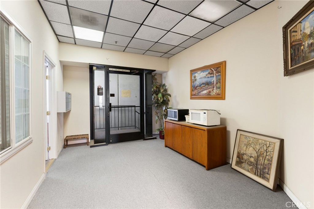 129 S 8th Property Photo 49