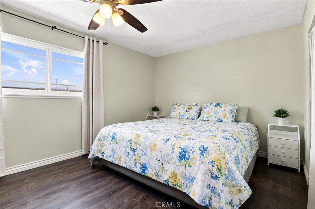 1530 Athol Street Property Photo 16