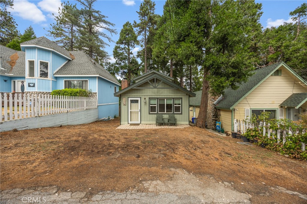 23376 Crestline Road Property Photo 26