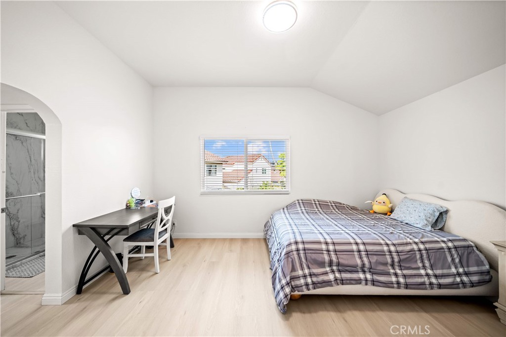 21522 Kenmare Property Photo 27
