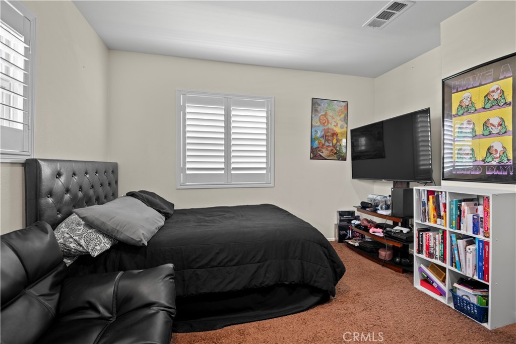 16773 Buttonwood Lane Property Photo 13
