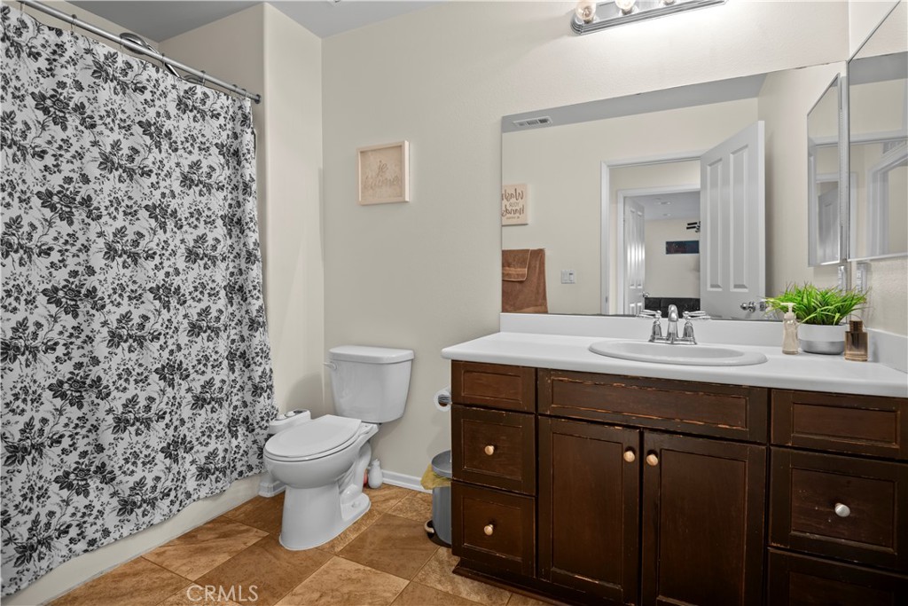 16773 Buttonwood Lane Property Photo 14