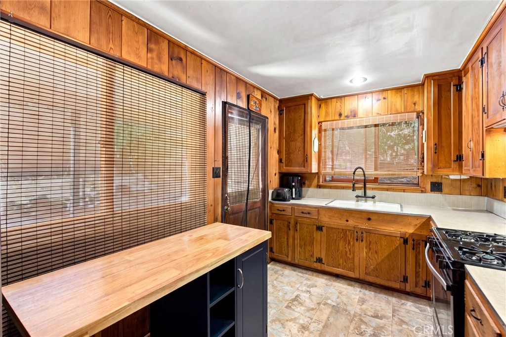 101 Weisshorn Property Photo 11